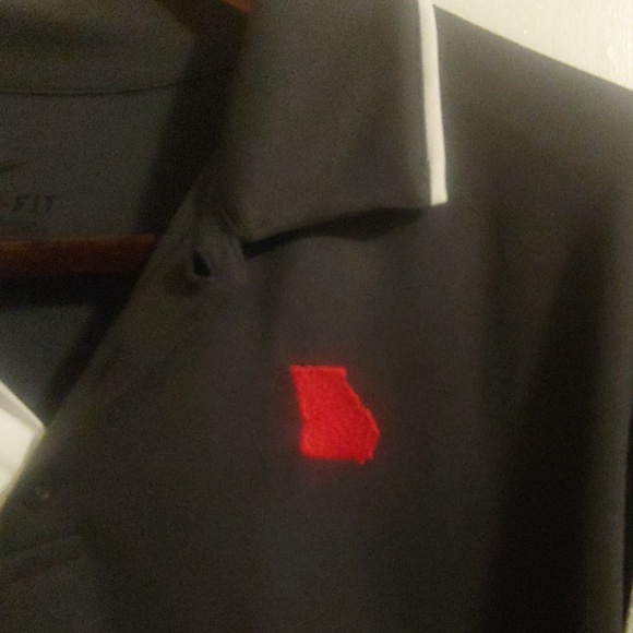 Dri fit nike golf shirt - Picture 7 of 8